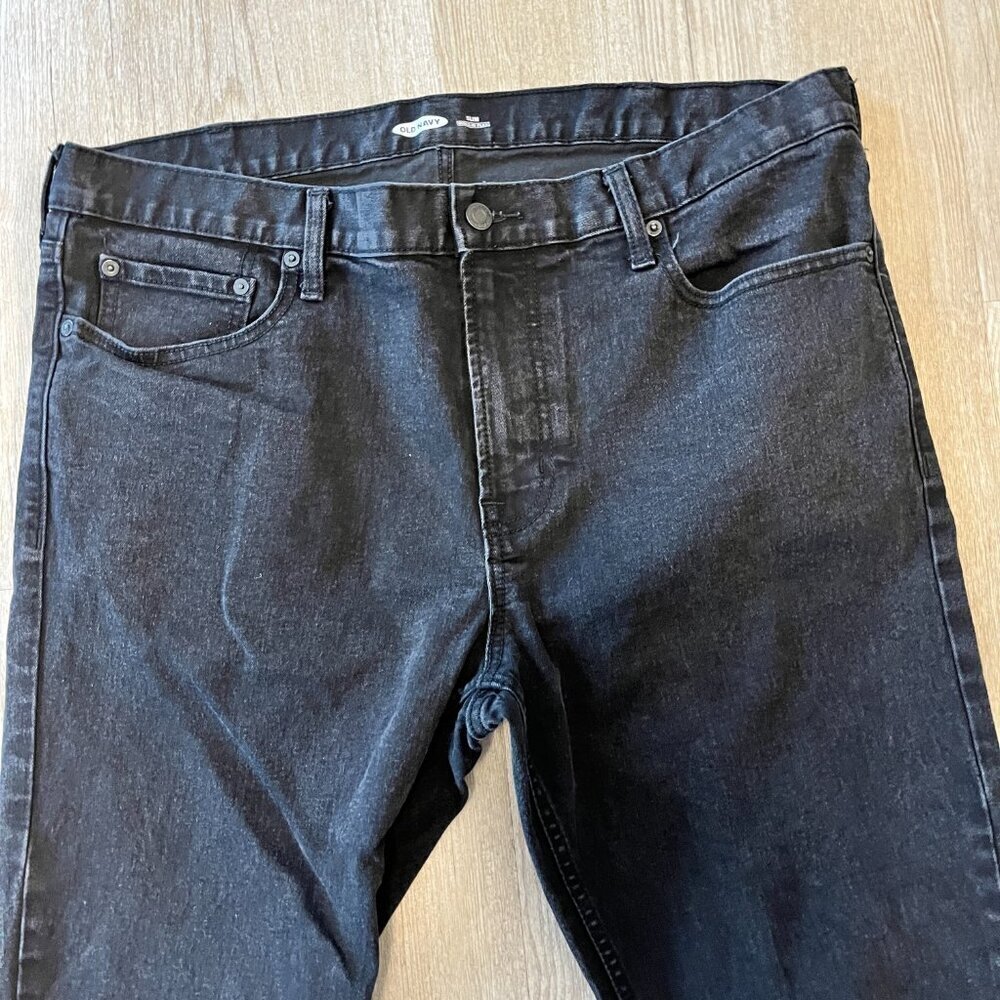 Mens Old Navy Black Slim Jeans - 38x32 - Picture 2 of 8